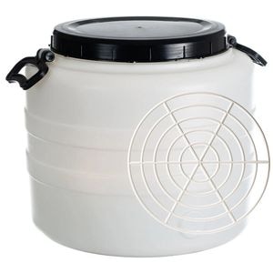 Bidon, confectionat din polietilena, cu presator, maner incorporat, capac, 38.6 x 33.6 cm, capacitate de 30 litri