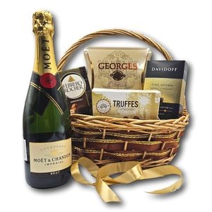 Cos cadou elegant Moet Sense cu sampanie Moet, cafea exclusiva Davidoff si specialitati de ciocolata