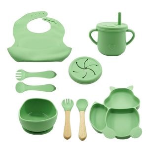 Set 10 piese diversificare bebelusi si copii din silicon eMazing, baveta, farfurie , bol cu ventuza, verde