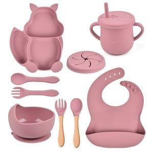 Set 10 piese diversificare bebelusi si copii din silicon eMazing, baveta, farfurie, bol cu ventuza, roz