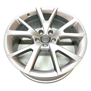 Set patru jante aliaj Audi A4 B8 A4 B9 A5 A6 Q3 Q5 7.5jx18 inch PCD 112