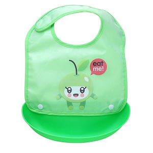 Baveta Little Mom, Apple, Impermeabila, Cu buzunar, Green