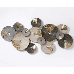 Decoratiune de perete, metalica, Lorien, 130x67cm, Multicolor