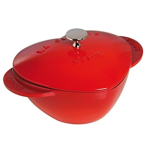 Oala din fonta in forma de inima Staub 1100006, 20 cm, 1,75 l, cuptor cu inductie si cuptor pana la 500C, acoperire emailata, rosu