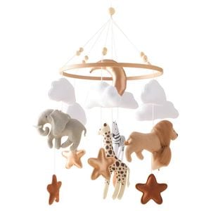 Carusel mobil Giftry pentru patut bebelus, tematica Safari, textil/lemn, multicolor, cu nori, luna si stele, fara suport, cadou nou-nascut