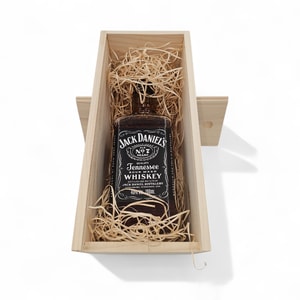 Set Cadou Whiskey Jack Daniel's Old No.7, 40%, Cutie de Lemn cu Capac Personalizat, 0.7L