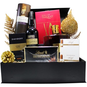 Cos cadou LUXURY BASKETS Supreme Black Box 7SBB