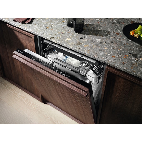 Masina de spalat vase incorporabila ELECTROLUX KEZA9315L, AirDry, 15 seturi, 8 programe, 60 cm, Clasa D, panou comanda negru