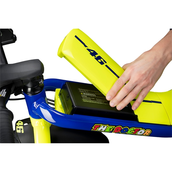 Bicicleta asistata electric fara pedale VR46 Motorbike, 12.5 Inch, albastru-galben